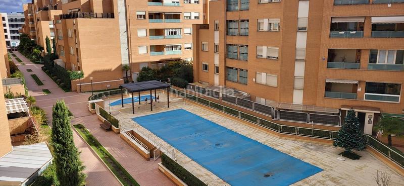 Foto 9044f0d2-1fce-45e2-bc97-c398f56961e4. Appartamento con riscaldamento parcheggio piscina in La Moraleja