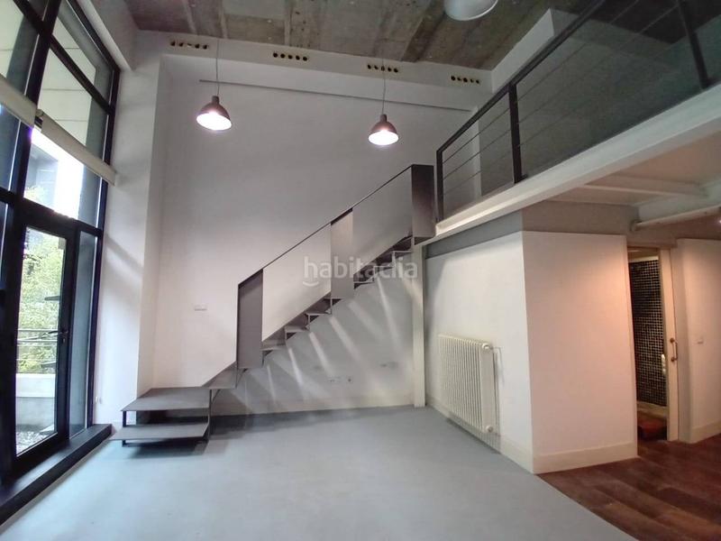 Foto bd5daf8f-6d15-4e98-8bb6-13db3b7fa01c. Location duplex avec chauffage parking dans Zona Industrial Alcobendas