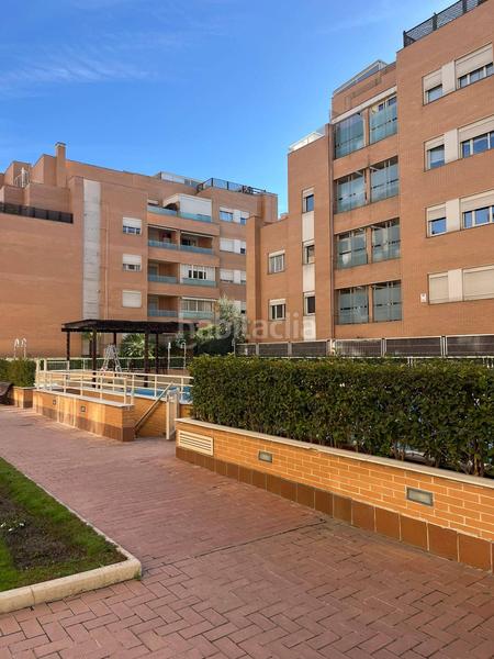 Foto 49b69537-e0c0-40bb-80e3-75bbb7e66074. Appartamento con riscaldamento parcheggio piscina in La Moraleja