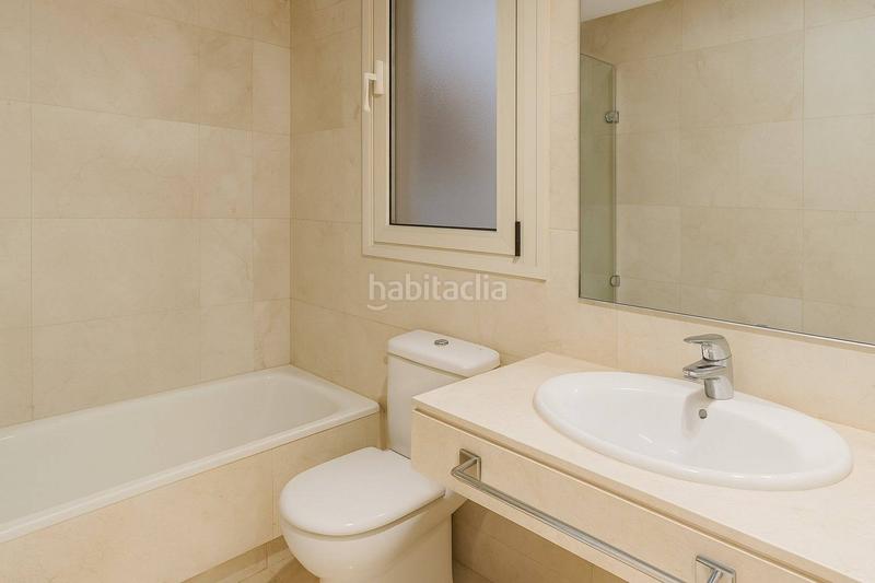 Foto cebf8598-925a-4c71-8cab-55d331edc90e. Appartamento con riscaldamento parcheggio piscina in La Moraleja