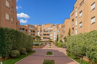 Appartement  Avenida de la ermita. Luminoso apartamento de 3 dormitorios en arroyo de la vega