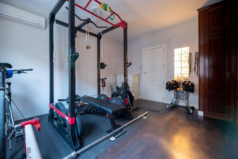 Foto 34c658fa-8f2a-4716-834e-552be2fc26f3. Etagenwohnung mit heizung in Valdezarza Madrid