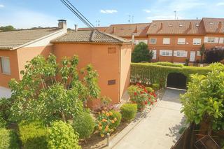 Casa a schiera  Calle ajalvir. Chalet en venta en cobeña