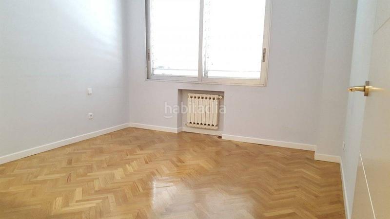 Foto e9a2e62c-b33f-41d7-aa6c-5913777d1e94. Location appartement avec chauffage dans Hispanoamérica-Bernabéu Madrid
