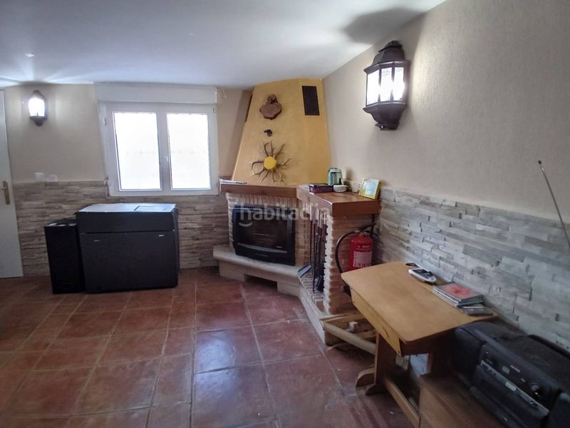 Foto 77d3fcda-7804-4771-a87f-7e2e6f2ddd07. Casa adossada a Pedrezuela