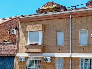 Appartamento in Fuente el Saz de Jarama. Dúplex en fuente el saz de jarama