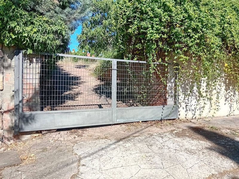 Foto a7b3d6d7-1b2c-4b08-b645-cc2df292fea4. Chalet  independiente en Pedrezuela
