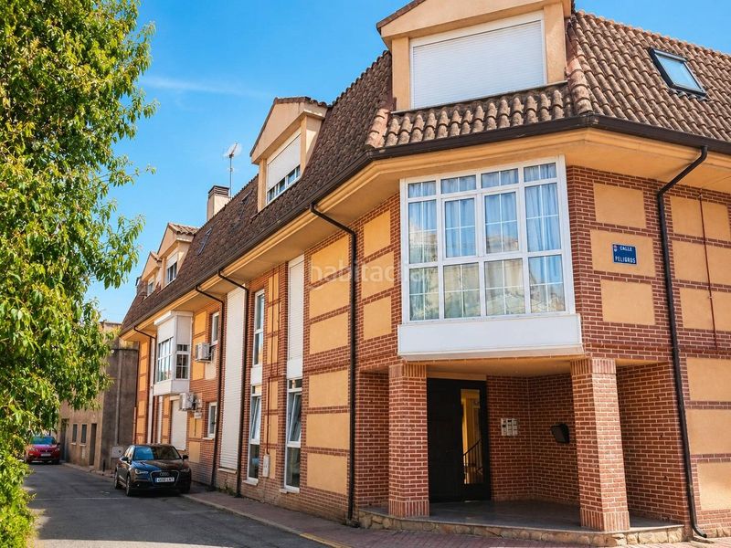 Foto 58c22998-af6d-43c6-9913-51cd0783c773. Flat with heating parking in Pedrezuela