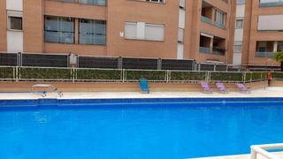Etagenwohnung in Arroyo de la Vega. Piso con terraza y vistas a la piscina en arroyo de la vega