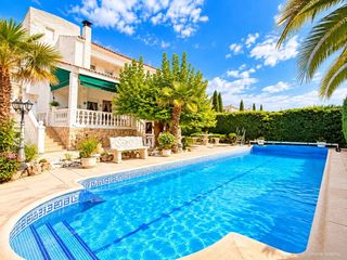 Chalet en Torrejón del Rey. Espectacular chalet en torrejón del rey, guadalajara