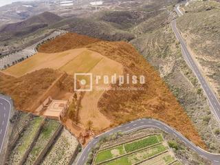 Terreno residencial en Arico. Predpiso pone venta 97.400 m de terreno agrario  casa de campo d