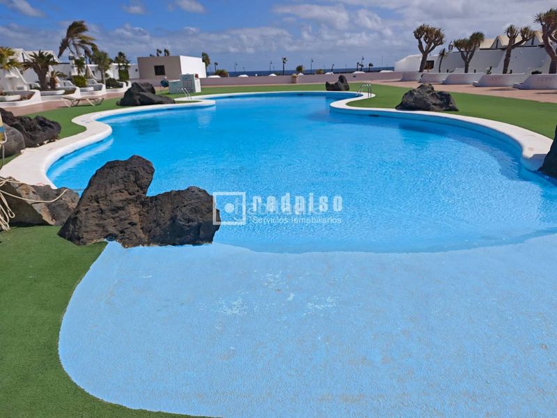 Foto 1dc990c1-8e8d-4f83-93c9-0a87e4b8595c. Apartament amb calefacció a costa Teguise Teguise