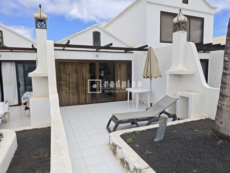 Foto f2a5b36a-b5e6-4a61-8c6c-a6cf9a7b65c2. Apartament amb calefacció a costa Teguise Teguise