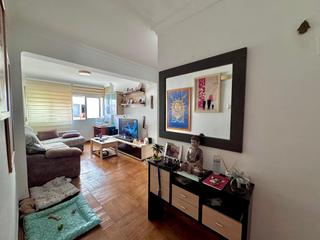 Apartament en Parque Victoria Eugenia. Piso ubicado a 10 mint del centro historico