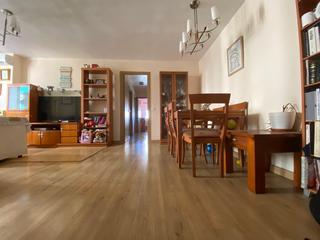 Apartamento en San Alberto - La Alcubilla - Florisol. Zona carlinda piso ubicado cerca del centro malaga