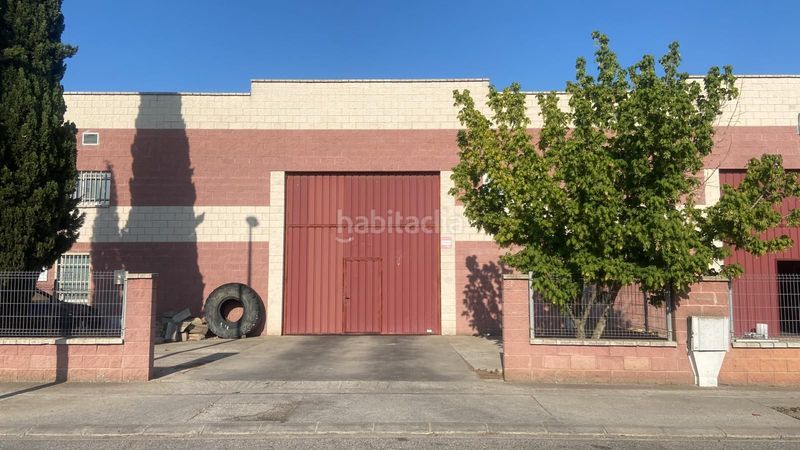 Foto 3179081f-b001-480c-ad58-9b33ca62fb4e. Nau industrial a Balaguer