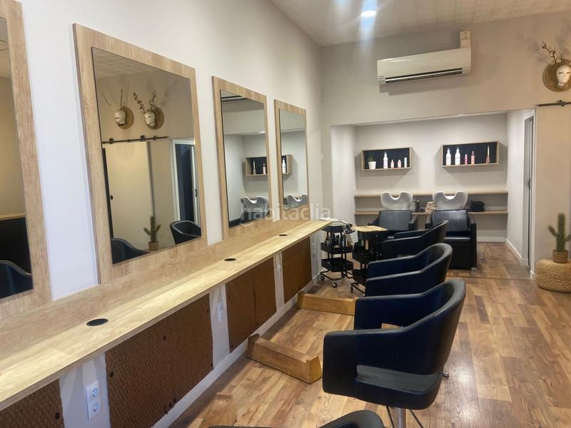 Foto 2f638a3e-f346-41aa-a7c3-e433b3d0e36e. Pas-de-porte local commercial avec chauffage dans Balaguer