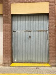 Lloguer Local Comercial  Carrer sant diego califòrnia. Ref. 556 local en alquiler - balaguer (lleida)
