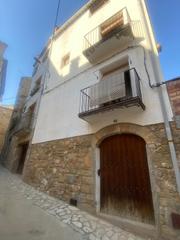 Casa  Carrer les viudes. Ref. 567 casa en venta - camarasa