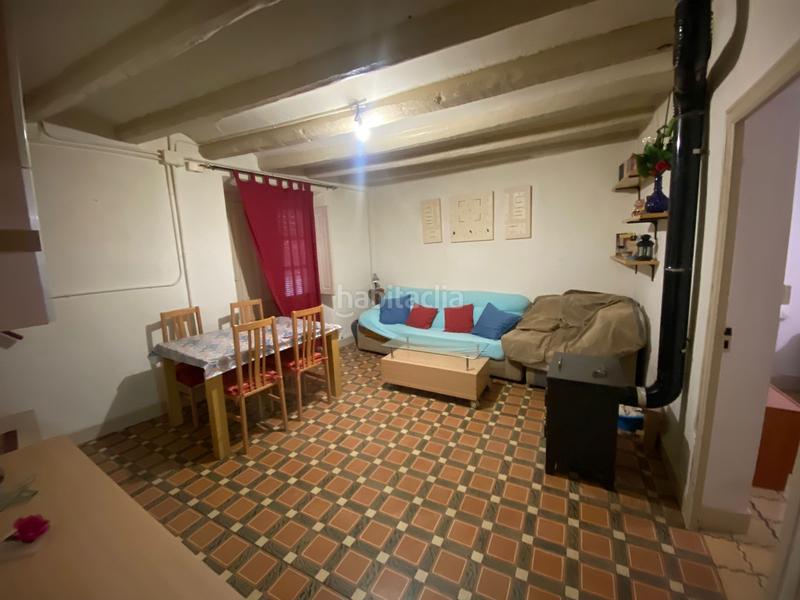 Foto 22e1be1e-e2bb-47a5-beeb-7c5fc9cd331d. Casa adossada a carrer tomàs fontova 30 a Os de Balaguer