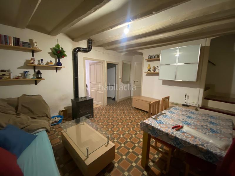 Foto 7194369e-df4c-483a-bd21-04dea976a28c. Casa adossada a carrer tomàs fontova 30 a Os de Balaguer