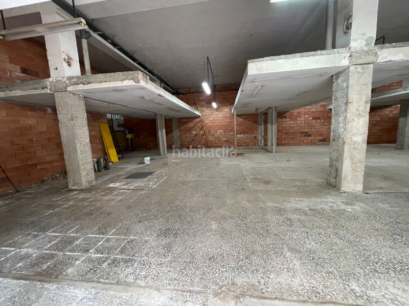 Foto a9c7ae21-7e99-41ee-8e2a-62231ea6e8f9. Lloguer local comercial a carrer del doctor fleming 13 a Balaguer