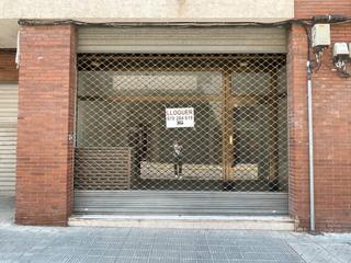 Location Local commercial  Carrer de tarragona. Ref. 706 local en alquiler - balaguer (lleida)