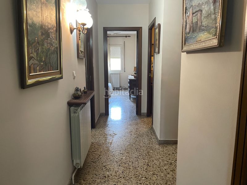 Foto 0c819547-d8de-4796-ac46-da1e0fe1dbd4. Pis a carrer del miracle 13 a Balaguer