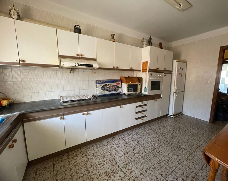 Foto 4ad7ca98-762e-4175-9c61-128254d54bfe. Pis a carrer del miracle 13 a Balaguer