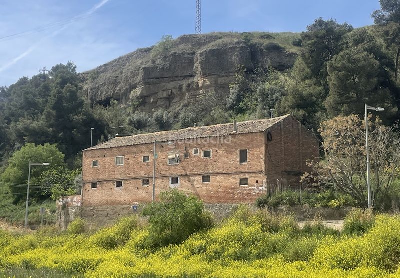 Foto f33c5d37-3aeb-4f72-9430-8277fabf08ea. Casa a carrer número 3 15 a Balaguer