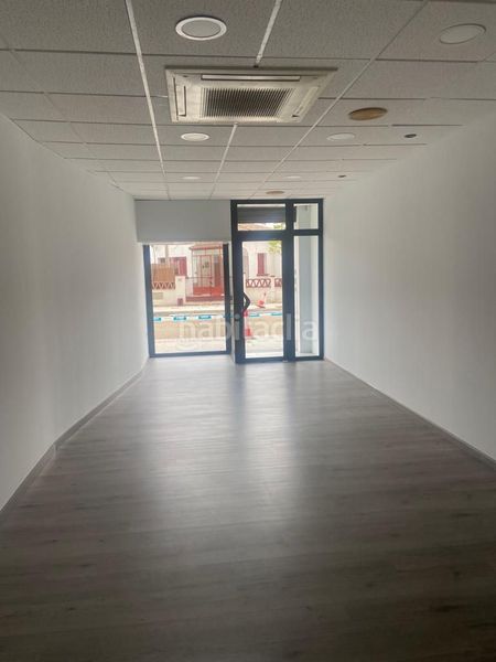 Foto 8b57d15c-f362-42da-aa8d-41088cf1ef03. Lloguer local comercial amb calefacció a Balaguer