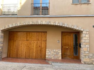Piso  Carrer del mig. Piso con 4 habitaciones