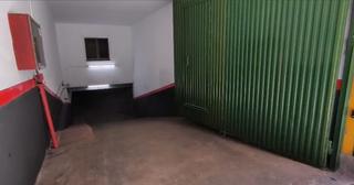 Aparcament cotxe  Carrer de verdi. Garaje de 14 plazas + trastero de 15 m2 en santa coloma de grame