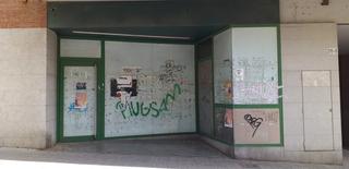 Business premise in Avinguda de barcelona 216b. Local comercial de 527 m2 en terrassa – ex sucursal bancaria
