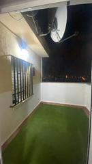 Pis  Carrer de verdi. Ático con terraza completamente reformado