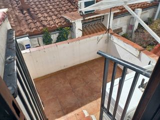 Pis  Carrer del rector. Piso de 2 habitaciones junto al metro pompeu fabra