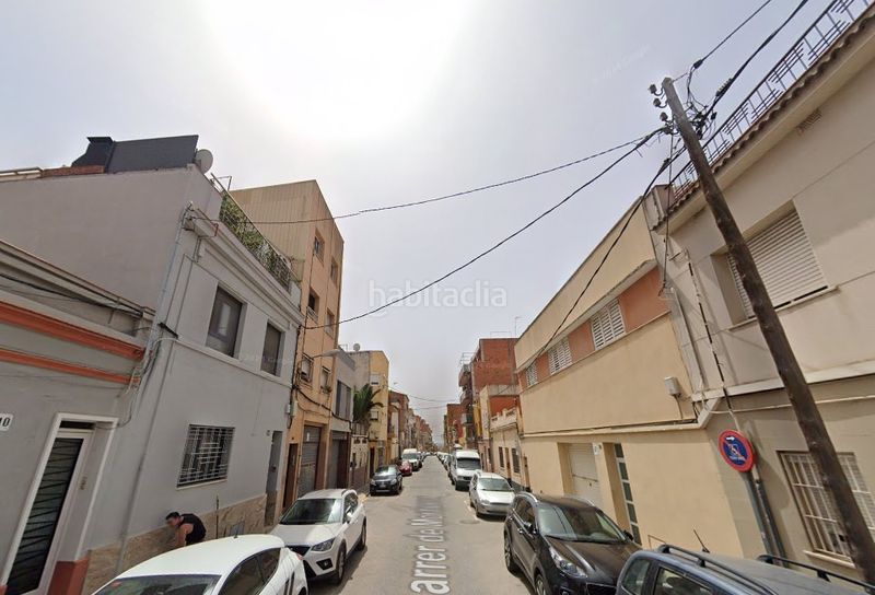 Foto b64d3696-2513-4c25-98be-b2c7f9213249. Piso  de 3 habitaciones en Sant Crist Badalona