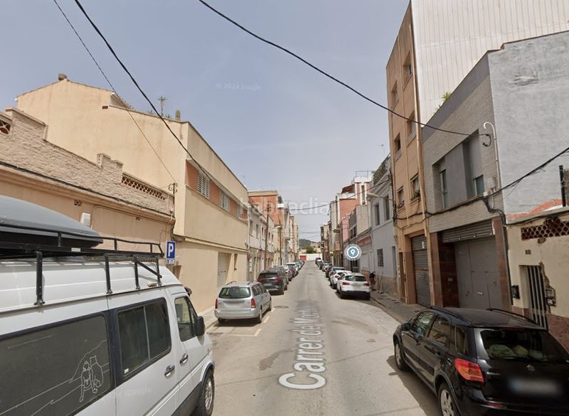 Foto cd85e32b-b6fd-4a82-b036-eb1594ed7abc. Piso  de 3 habitaciones en Sant Crist Badalona