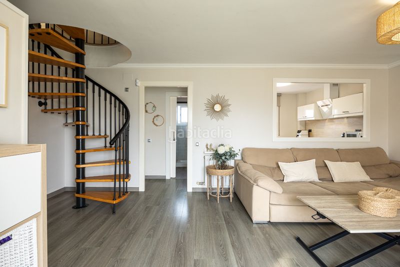 Foto 08038641-3a90-4ad4-b167-df521d42ed3f. Dúplex amb calefacció a Bufalà Badalona