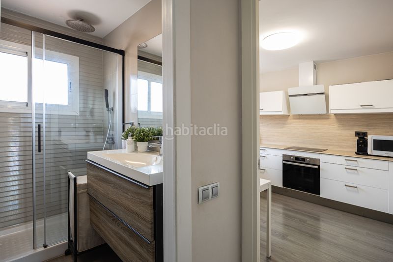 Foto a3a3aa3a-433c-4e74-946e-aaab8eeb3f9b. Dúplex amb calefacció a Bufalà Badalona