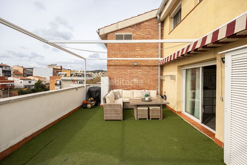 Foto eac443cb-7aa2-40da-81b1-68c82196b7e5. Dúplex amb calefacció a Bufalà Badalona