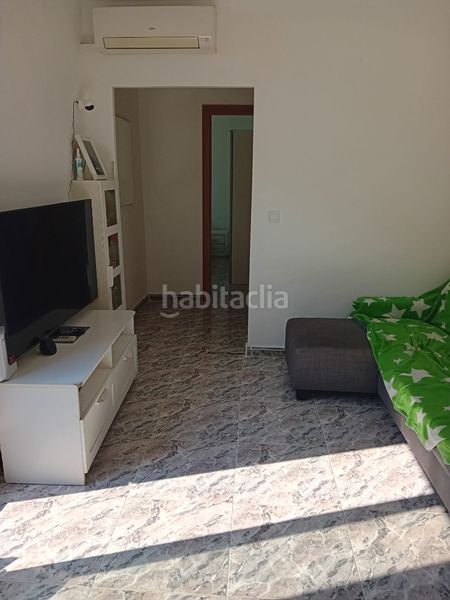 Foto 91a95ac8-d78f-4101-9815-c3ec2527d954. Àtic a Bufalà Badalona