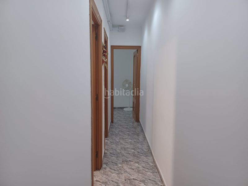Foto e26e2362-3b77-4a8f-b902-cad6df16aef6. Àtic a Bufalà Badalona