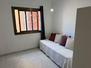 Piso  Carrer d'irlanda. Piso de 3 habitaciones con ascensor