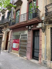 Local Comercial a Camí Ral de la Mercè 411