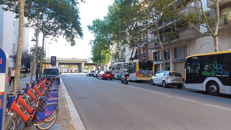 Foto 5b8f1755-901c-4b05-8820-4486b09dc669. Àtic amb calefacció aparcament a Centre Badalona
