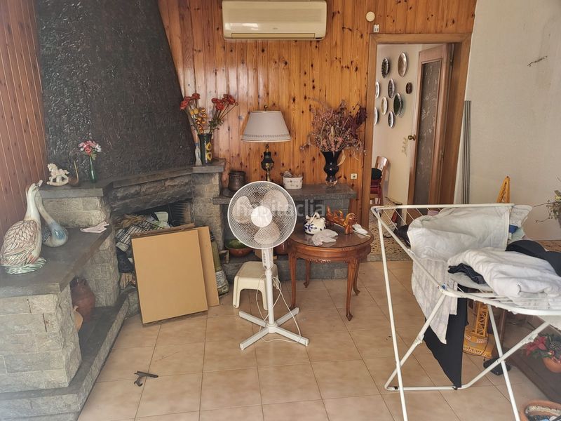 Foto 58a2c89c-f37e-451d-ade4-55328ecaef98. House with heating parking in Progrés - Pep Ventura Badalona