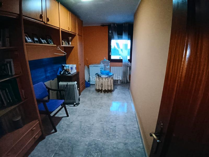 Foto 101797c1-a9af-40f0-b299-ae88df6082ff. Pis amb xemeneia calefacció a La Bordeta Lleida