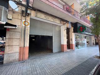 Lloguer Local Comercial  Carrer mossèn reig. Local comercial