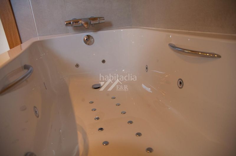 Foto 14b662fb-f9d8-4444-97c6-36205bb37834. Casa adossada a El Forn-Prats-Meritxell Canillo
